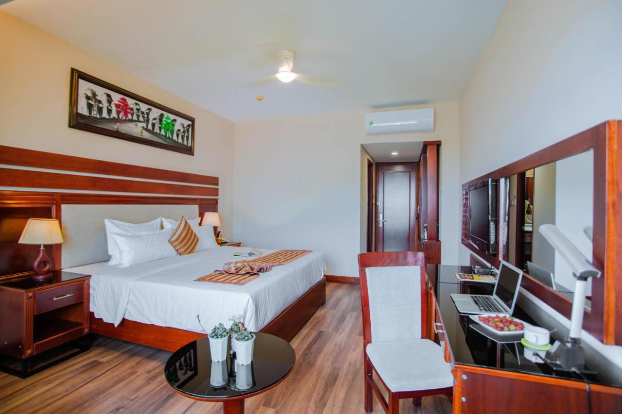 Minh Toan Athena Hotel Da Nang Exteriör bild